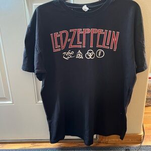 Black Led Zeppelin symbols t-shirt XL Vintage 2011 band tee rock tour style